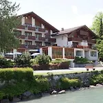 Seehotel 3* Bönigen